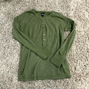 Patagonia Long Sleeve Size Small